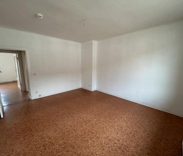 Geräumige 2-Zimmer-Wohnung mit Balkon sucht Nachmieter! - Foto 1