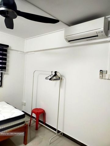 Ang Mo Kio Avenue 10 (Ang Mo Kio) - For Rent - Photo 2