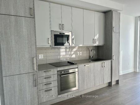 77 Mutual Street #Ph07 - Photo 5