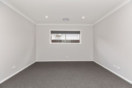 Stylish Family Home in Prime Location - Photo 4