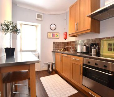 1 bedroom flat to rent - Photo 6