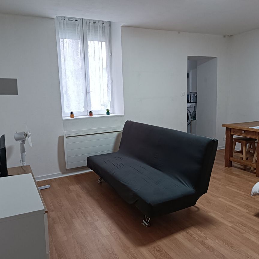 Location Appartement 1 pièce 27m² - Photo 1