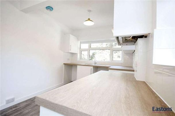 Eastdean Avenue, Epsom, Surrey, KT18 - Photo 1