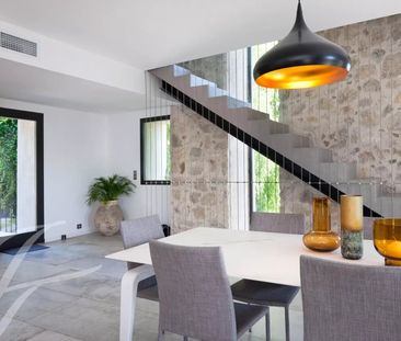 Maison à louer Vence, Cote d'Azur, France7 000 EUR / Mois - Photo 1