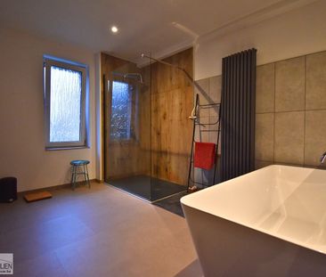 Ruime gezinswoning met 4 slaapkamers, tuin, terras en 2 staanplaats... - Photo 5