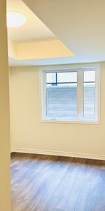 For Lease - 2789 Eglinton Avenue Unit# 432, Toronto, Ontario - Photo 4
