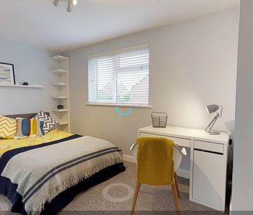 Warwick Close - Photo 3