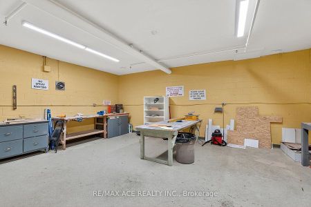 For Lease - 1505 Baseline Road Unit# 404, Belair Park - Copeland Park and Area, Ontario - Photo 5