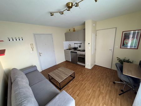 Location Appartement 1 pièce 20m² ROUEN 76100 - Photo 2