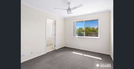 Modern Three-Bedroom Duplex - Photo 3