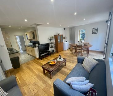 6 Bed Detached House, Queens Road, LE2 - Photo 3