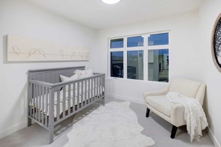 3 Bedroom, 2.5 Bath Luxury townhome - Photo 3