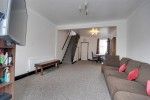 Belgrave Avenue, Watford - Photo 3