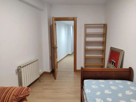 Oviedo - Foto 2