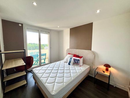 Location Appartement 4 pièces 65m² ANGERS 49000 - Photo 2