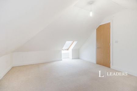 6 bedroom house to rent - Photo 2