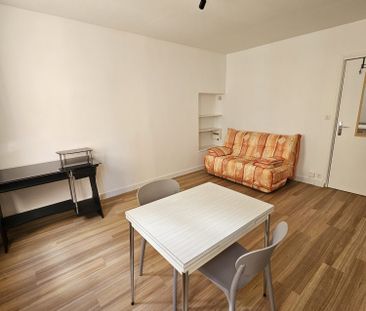 Location Appartement 1 pièce 18m² RODEZ 12000 - Photo 3
