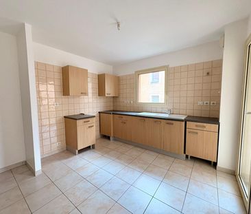 Location Appartement 3 pièces 87m² AUBENAS 07200 - Photo 6