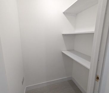 2 bedroom maisonette to rent - Photo 2