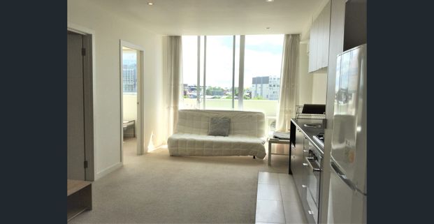 Furnished & Modern 2 Bedroom - Photo 1