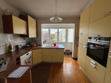 À LOUER ! Lumineux appartement de 3/4 pièces à proximité des transports et des commodités à Strasbourg - Photo 5