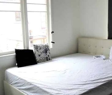 3 bedroom spacious house - Photo 3