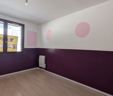 Location Appartement 3 pièces 81m² - Photo 5