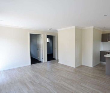 Modern 2-Bedroom Granny Flat! - Photo 2