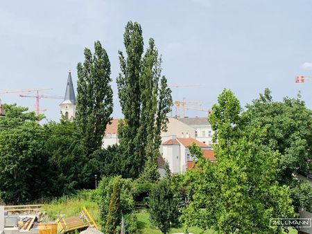 lichtdurchflutetes Dachgeschoss mit Charme und Freifläche | ZELLMANN IMMOBILIEN - Photo 4