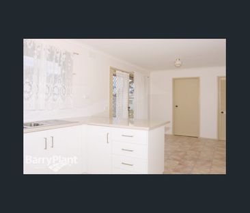 18 Morlyn Drive, Mount Martha, Vic 3934 - Photo 6