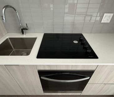 For Lease - 395 Square One Drive Unit# 211, Mississauga, Ontario - Photo 6