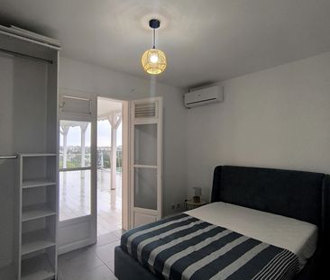 Location Maison 5 pièces 109m² PETIT BOURG 97170 - Photo 1