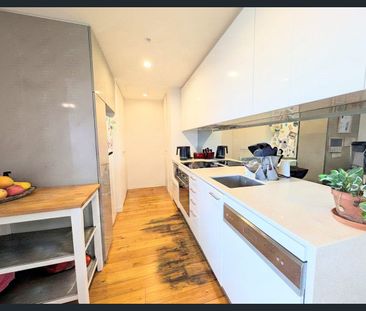 Stunning Location! - Photo 4