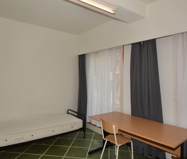 Budgetvriendelijke studentenkamer op toplocatie te hartje Geel. - Foto 4