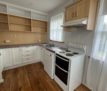 cute as a button - Photo 6