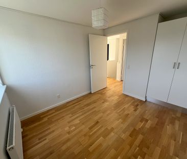 Veldisponeret, lyst og lækkert rækkehus til leje nu i Liseborg Have - Photo 2