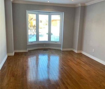 For Lease - 27 Hammond Drive Unit# Main, Aurora, Ontario - Photo 1