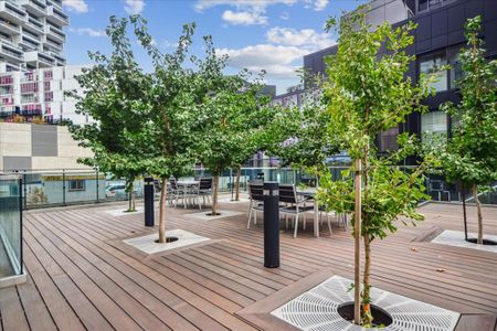 For Lease - 51 Trolley Crescent Unit# 1306, Toronto, Ontario - Photo 2