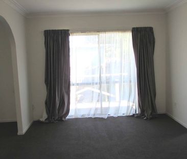 Lovely 3 bedroom home in great school zones - Photo 2
