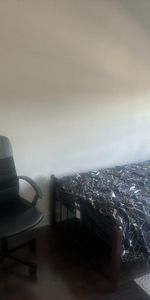 Appartement 4 1/2 avec 2 grandes chambres à louer ou Colocation (étudiants) - Photo 4