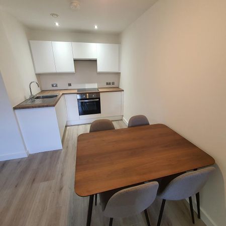 2 bedroom apartment to rent - Photo 3