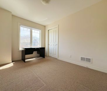 For Lease - 30 Elderberry Road, Thorold, Ontario - Photo 5