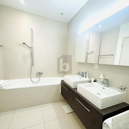 STYLISH RETREAT PARADISE BY THE LAKE - Foto 4