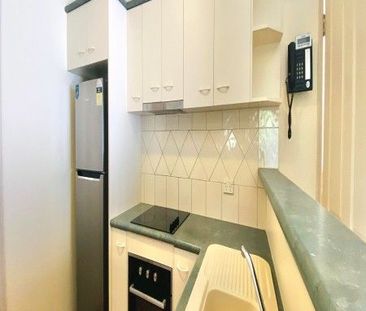 Spacious, Fully Furnished 2 Bedroom Villa Within Gated Community - Photo 6