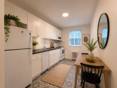 For Lease - 57 Rawlinson Avenue Unit# 5, Toronto, Ontario - Photo 4