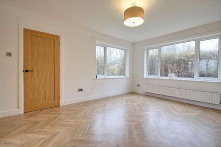 East Street, Leven, Beverley, HU17 - Photo 2