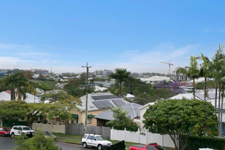 5/12 Longlands Street, East Brisbane. - Photo 3