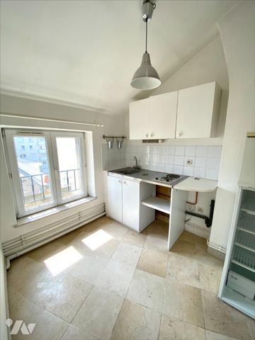 RUE GAMBETTA - 2 PIECES - 51100 REIMS - Photo 5