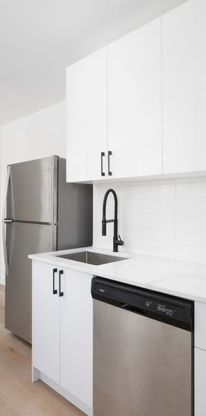 APPARTEMENT 5.5 (3 Chambres 1 SDB) - Photo 1