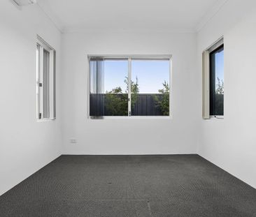 Easy Care Three Bedroom Home! - Photo 1